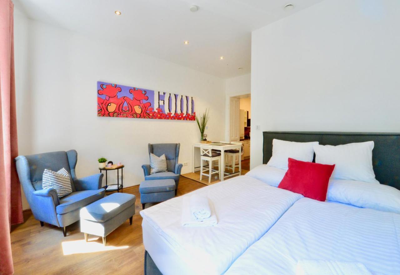 Charming Studio In Servitenviertel II Виена Екстериор снимка